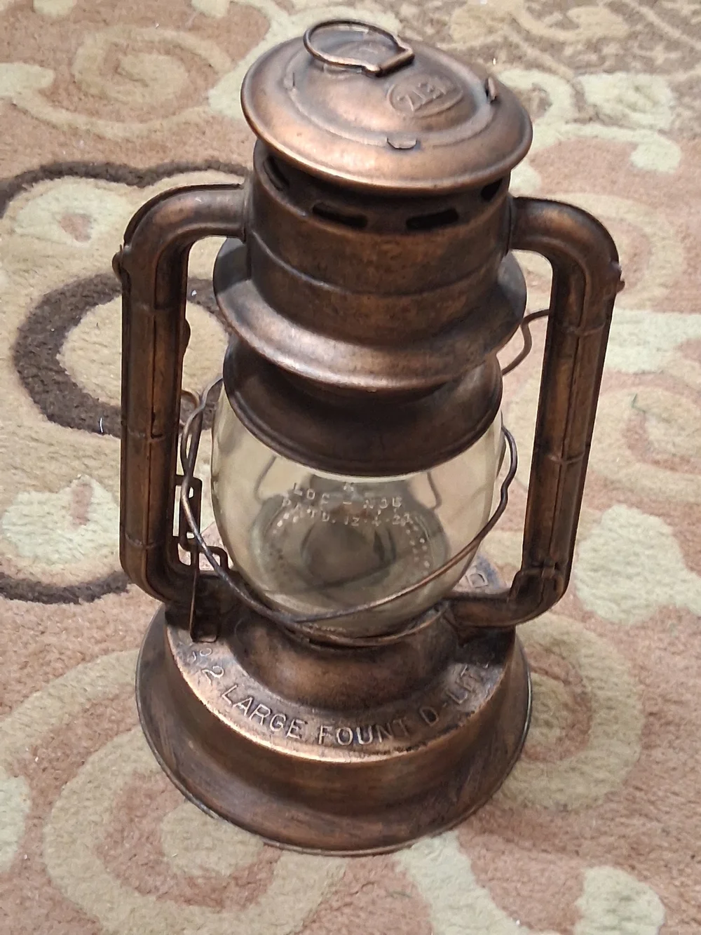 Antique-Style Bronze D Lite Kerosene railroad signaling Lantern - Home Accents